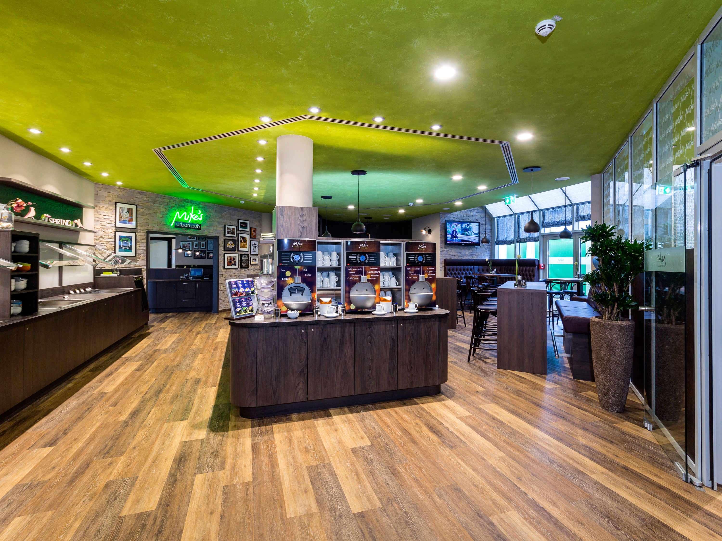 Ibis Styles Отель Штутгарт